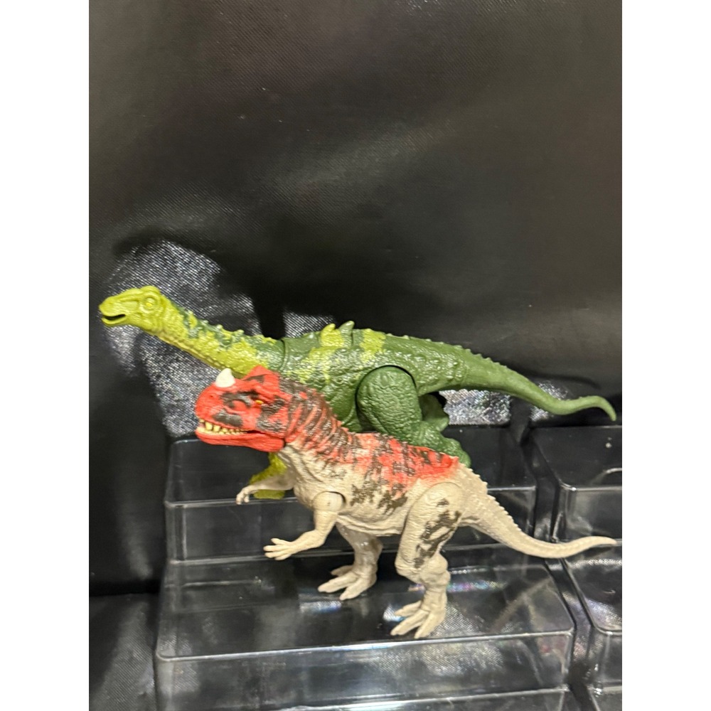 Mattel Jurassic World Dinosaur Action Figure Lot‎ Carnotaurus Green Herbivore